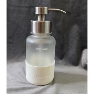 Norwex Forever Bottle Glass PUMP w/Silicone Sleeve - White